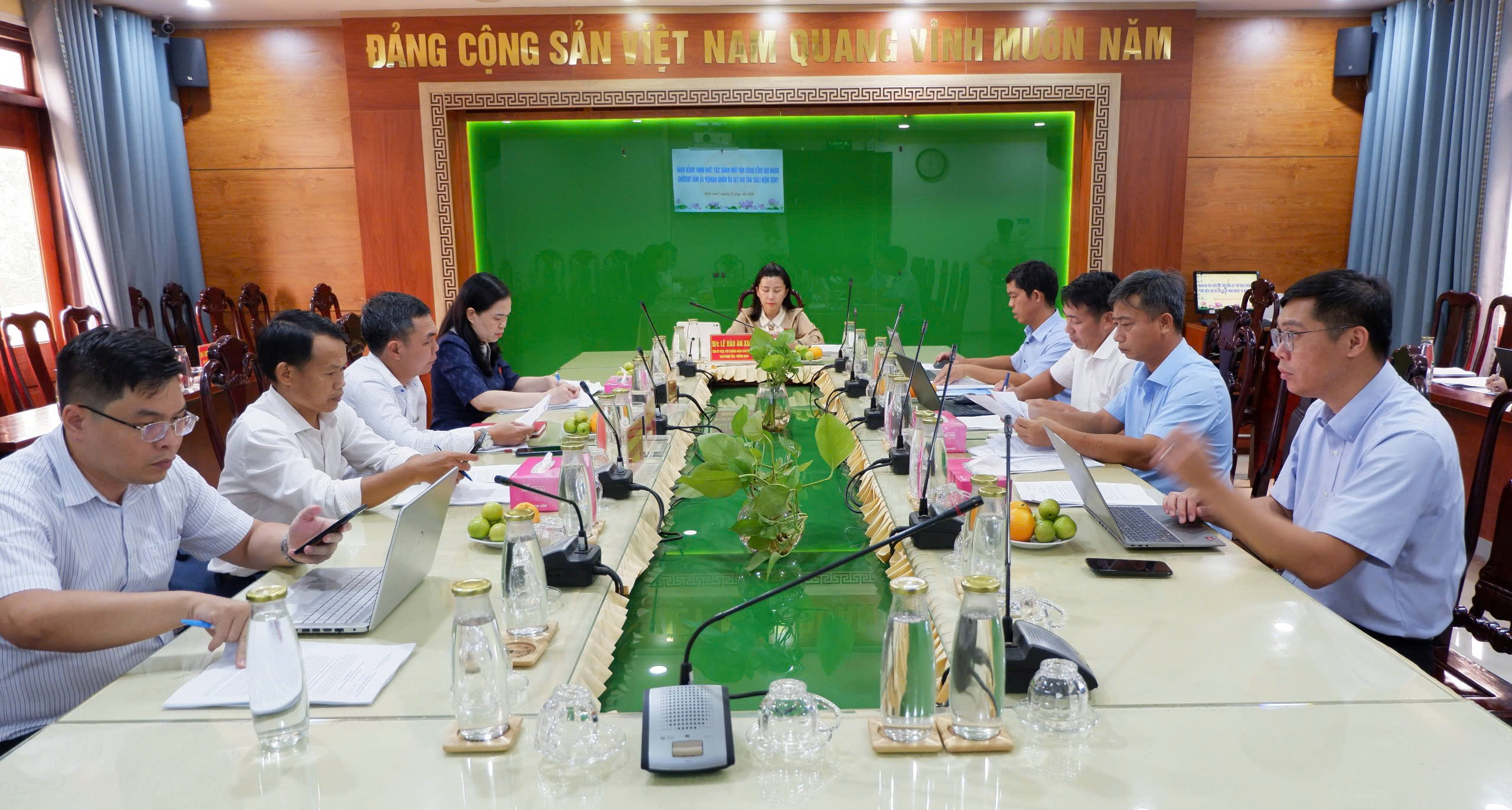 Đoàn Đại biểu Quốc hội tỉnh Đắk Lắk khảo sát tình hình triển khai thực hiện Luật Đất đai tại Sở Nông nghiệp và Môi trường