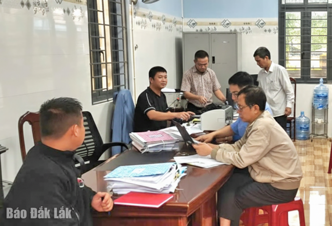 gemini_generated_image_211h3p211h3p211h_20251103193300